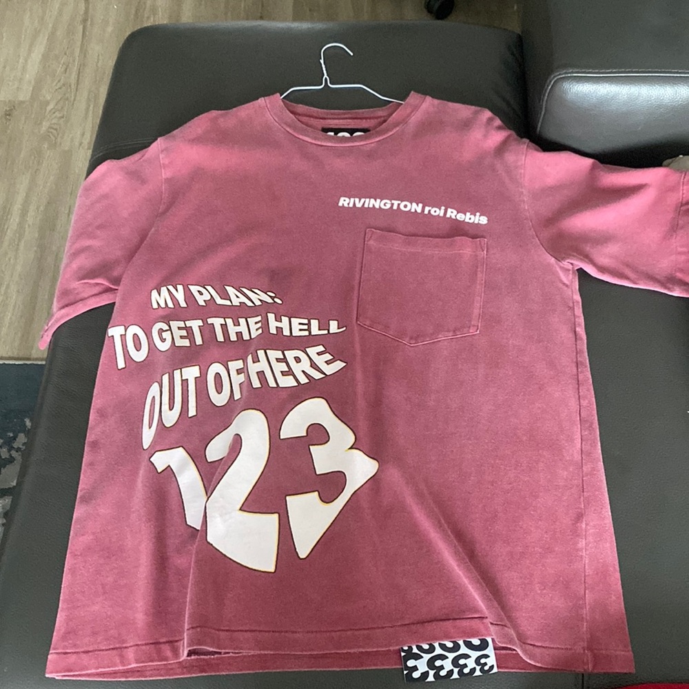 Rivington roi rebis “ Hell Out” T shirt Red